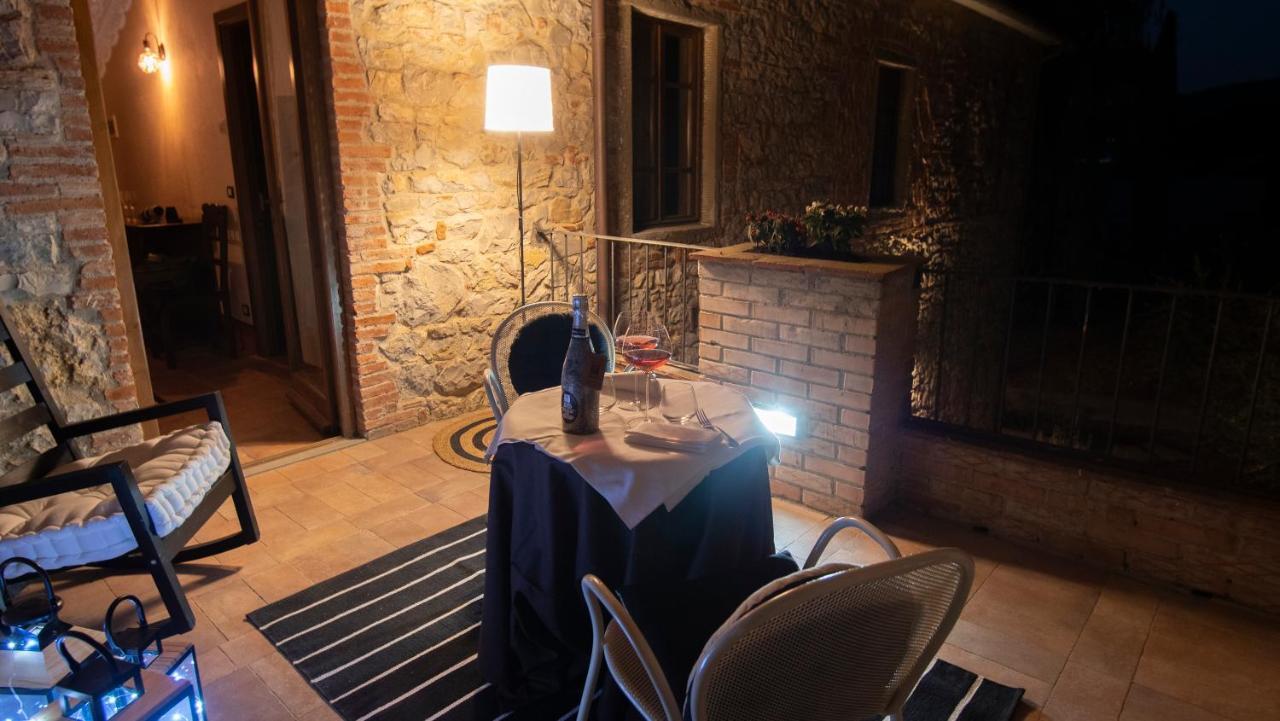 I Salici Agriturismo Badia Agnano Exteriér fotografie