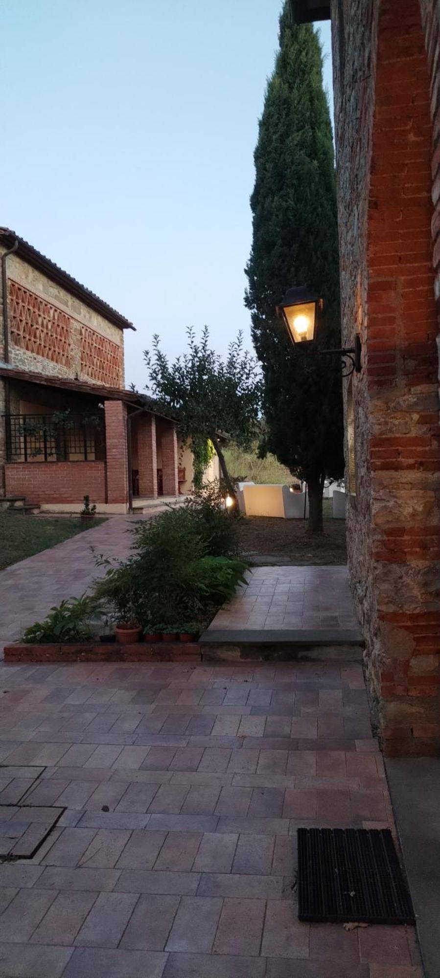 I Salici Agriturismo Badia Agnano Exteriér fotografie