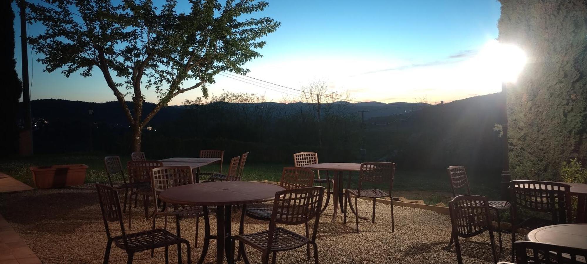 I Salici Agriturismo Badia Agnano Exteriér fotografie
